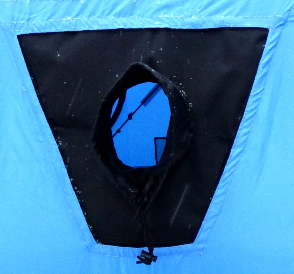 Окно(выход под трубу) для палаток куб Woodland